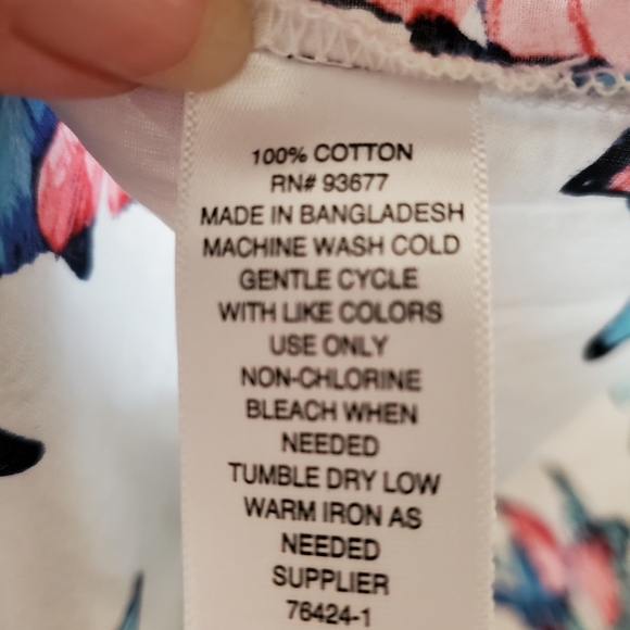 St John's Bay Multi Color 100% Cotton Button Down Sleeveless Top Size S - Picture 5 of 7